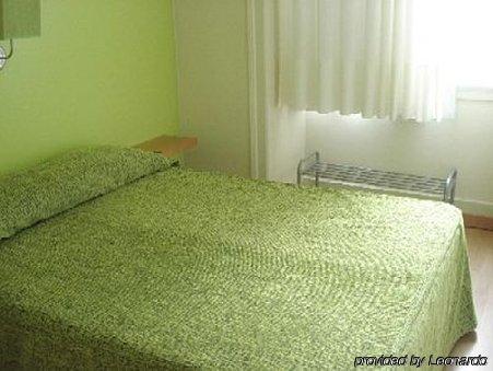 Residencial Castromira Apartment Lisboa Ngoại thất bức ảnh