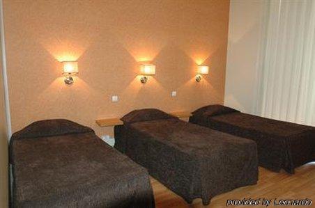 Residencial Castromira Apartment Lisboa Ngoại thất bức ảnh