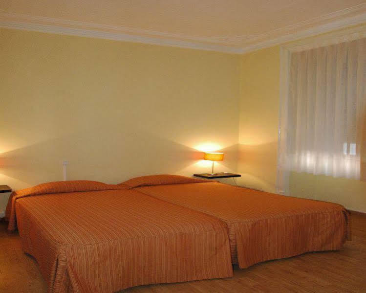 Residencial Castromira Apartment Lisboa Ngoại thất bức ảnh