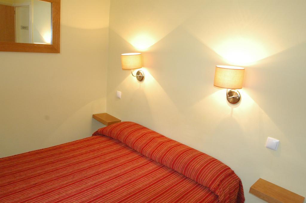 Residencial Castromira Apartment Lisboa Ngoại thất bức ảnh