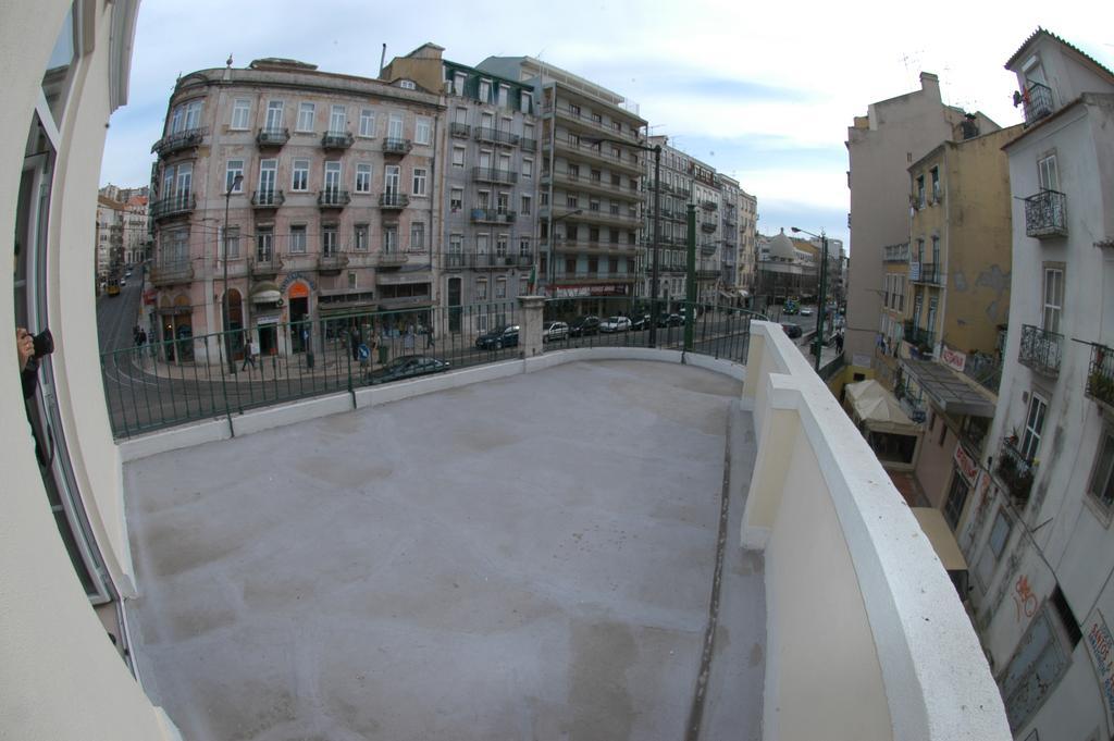 Residencial Castromira Apartment Lisboa Ngoại thất bức ảnh